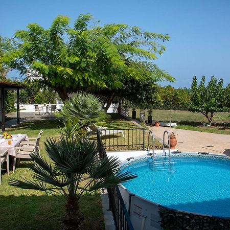 Villa Eleni 100M From The Sea Rapanianá Buitenkant foto
