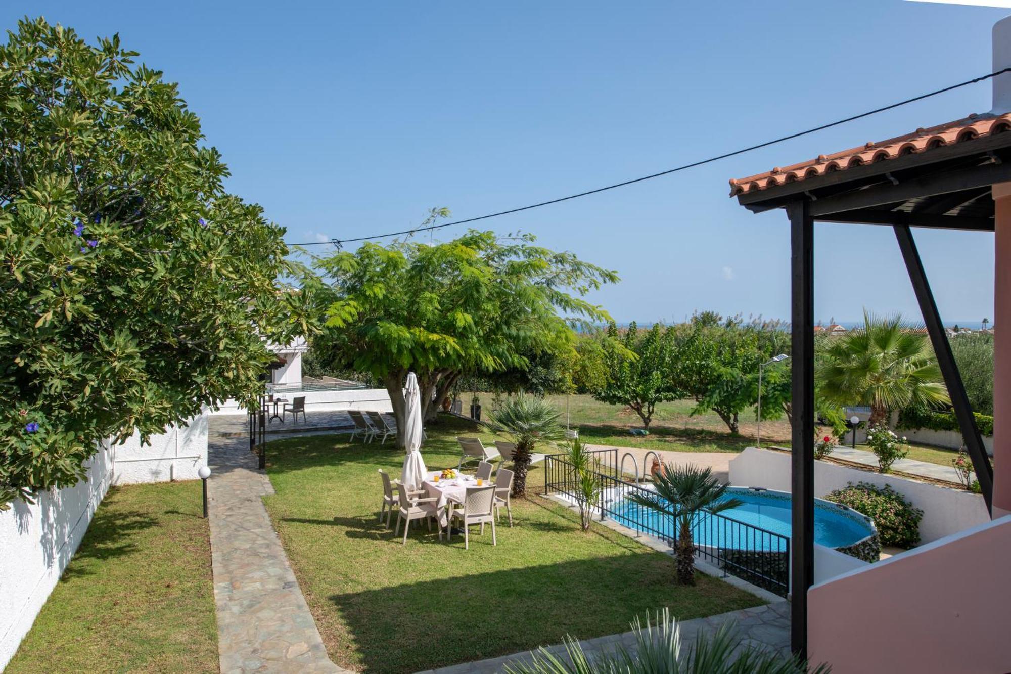 Villa Eleni 100M From The Sea Rapanianá Buitenkant foto